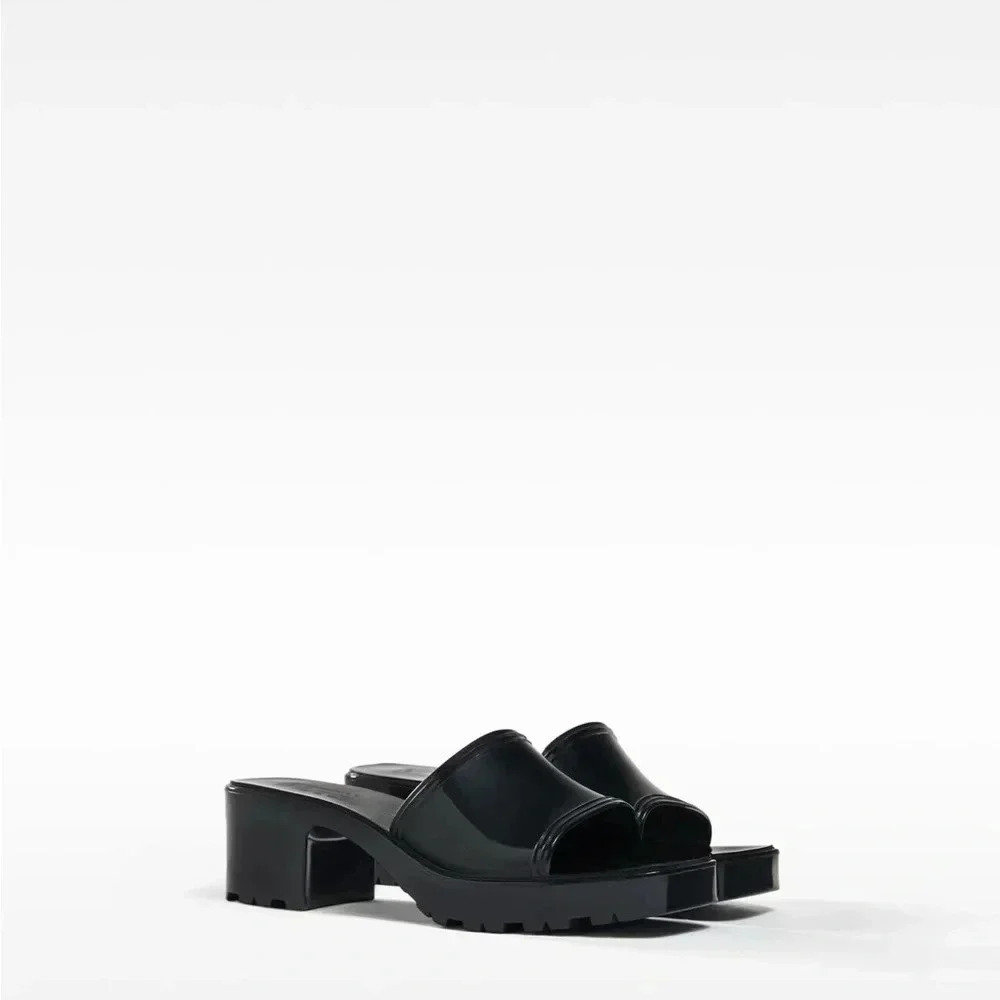 Bershka black rubber chunky heel tread jelly mules sandals sz 39/8